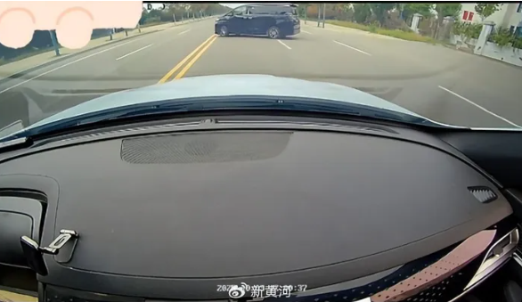 炒股配资评测网 邓某（男，37岁）自称“市公安局的”，临汾警方通报